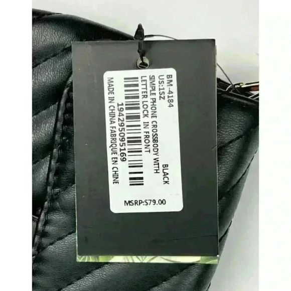 Badgley Mischka Womens Simple Phone Crossbody w/ Letter Lock In Front NWT $79 - Picture 4 of 4